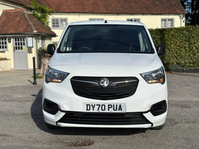 2025 Vauxhall Combo