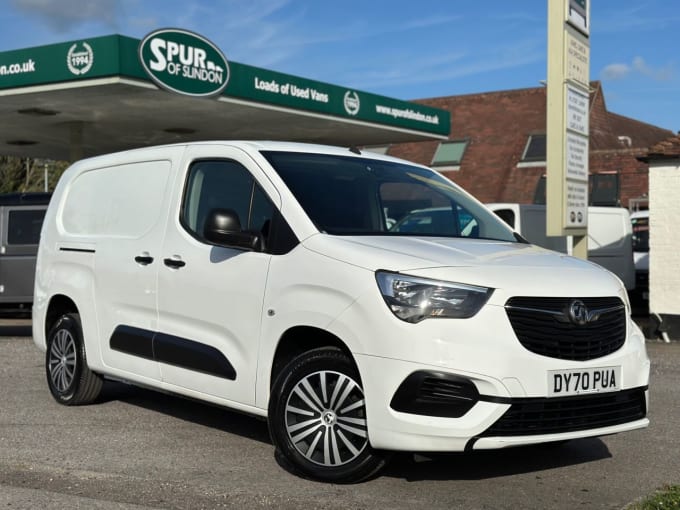 2025 Vauxhall Combo