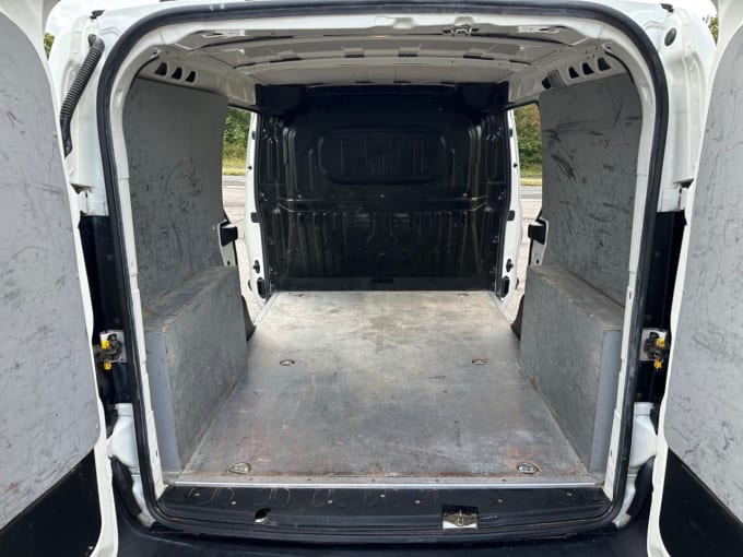 2025 Vauxhall Combo