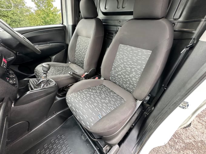 2025 Vauxhall Combo
