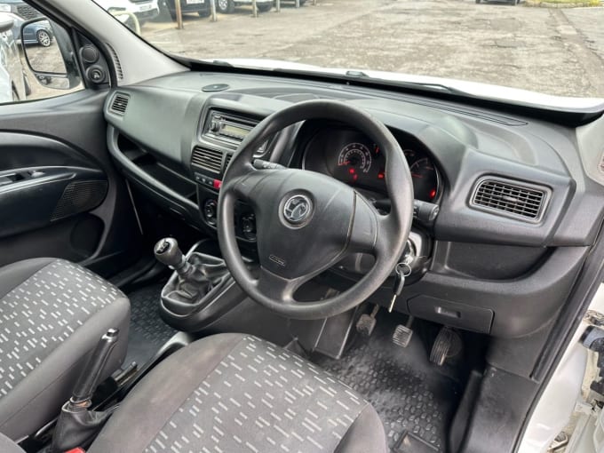 2025 Vauxhall Combo