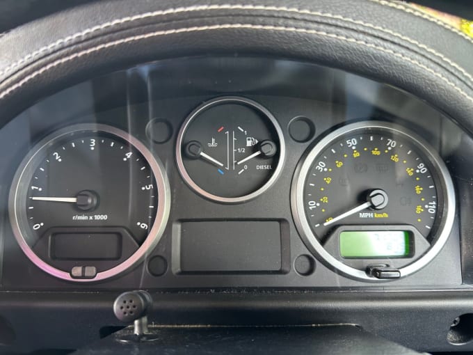 2025 Land Rover Defender 110