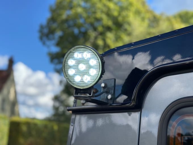 2025 Land Rover Defender 110