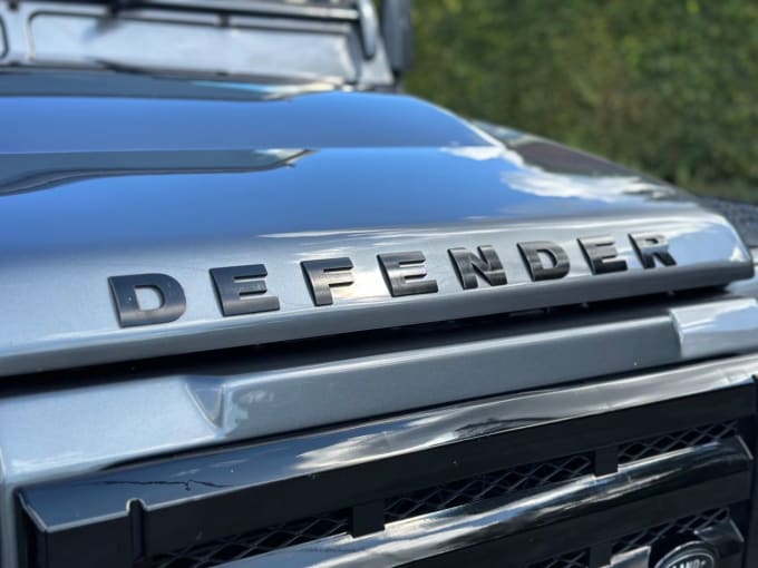 2025 Land Rover Defender 110
