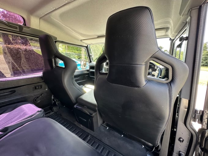 2025 Land Rover Defender 110