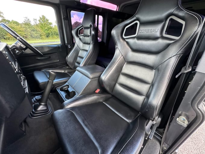 2025 Land Rover Defender 110
