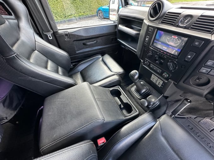 2025 Land Rover Defender 110