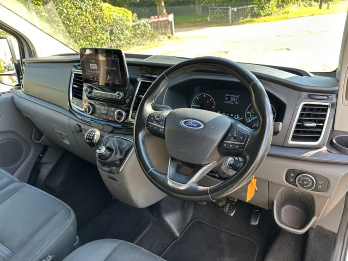 2023 Ford Transit Custom