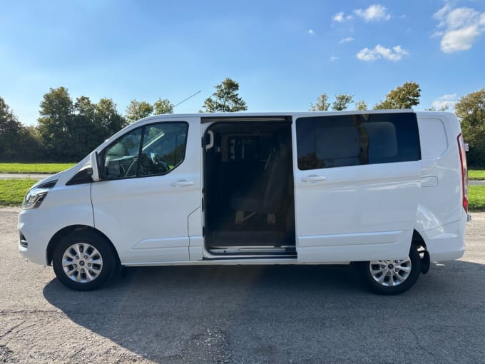 2023 Ford Transit Custom