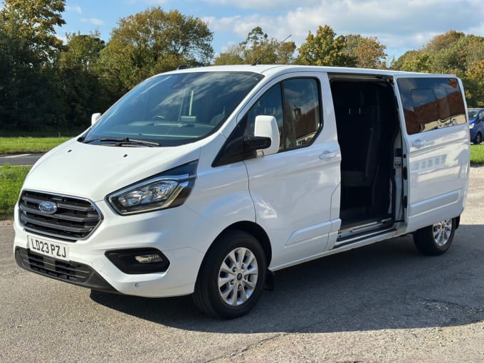 2023 Ford Transit Custom