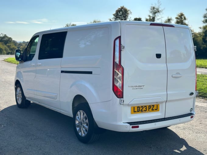 2023 Ford Transit Custom