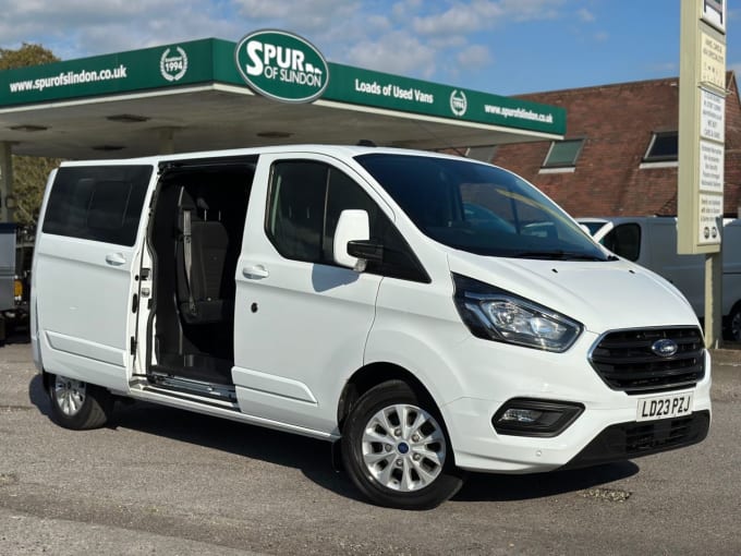 2023 Ford Transit Custom