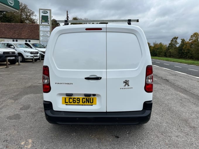 2020 Peugeot Partner