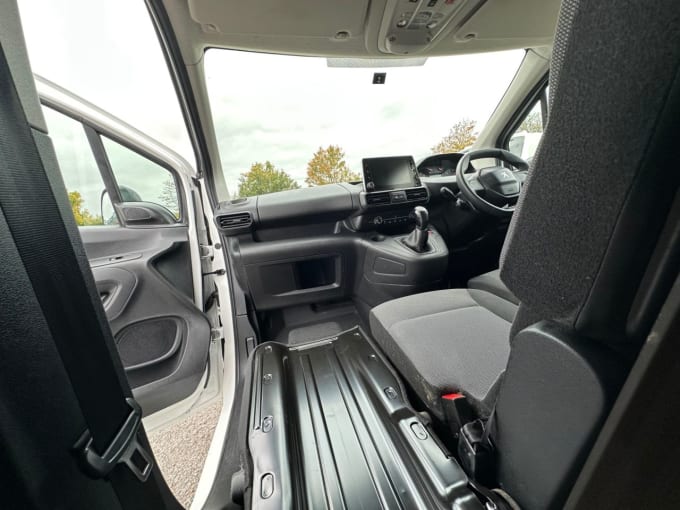 2020 Peugeot Partner