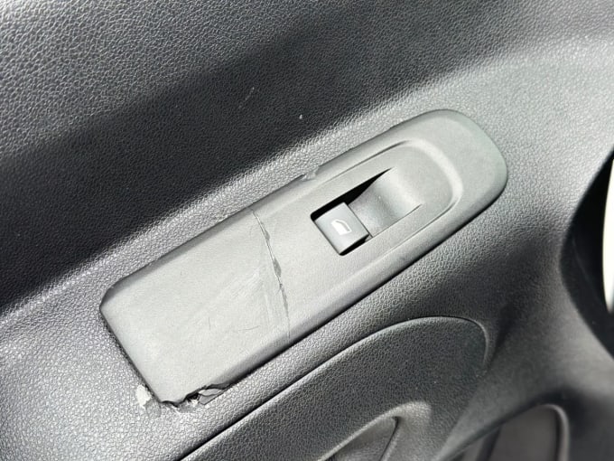 2020 Peugeot Partner