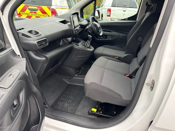 2020 Peugeot Partner