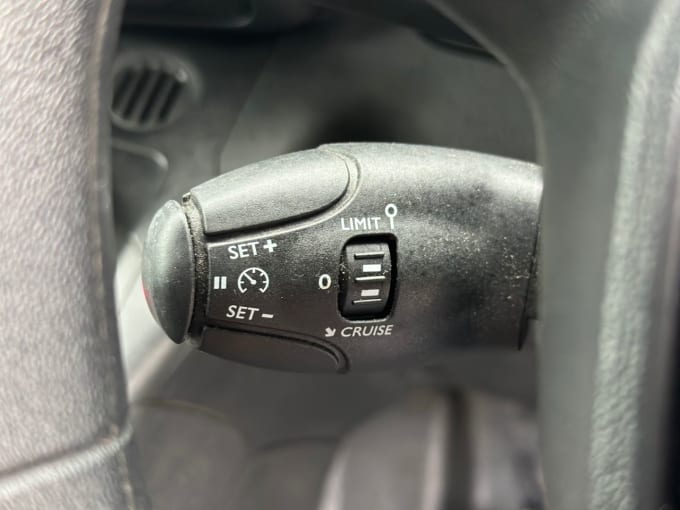 2020 Peugeot Partner