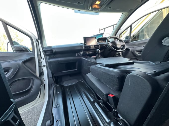 2020 Peugeot Partner