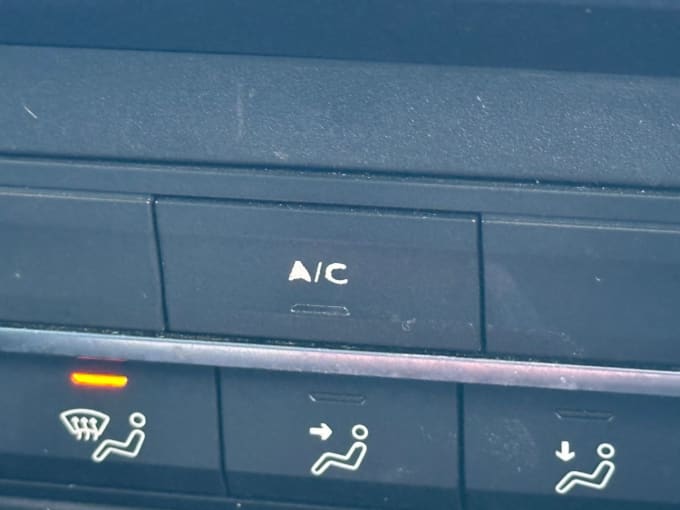 2020 Peugeot Partner