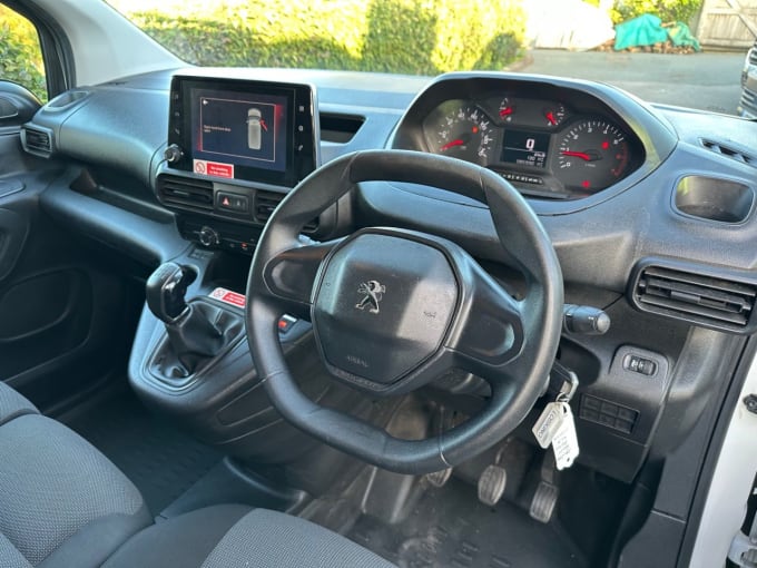 2020 Peugeot Partner