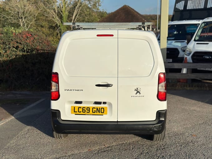 2020 Peugeot Partner