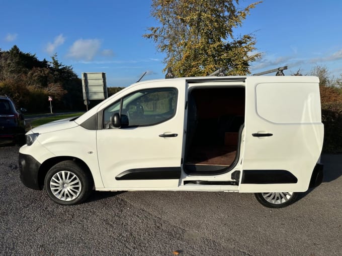 2020 Peugeot Partner