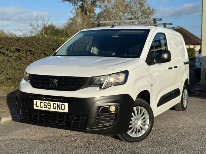 2020 Peugeot Partner