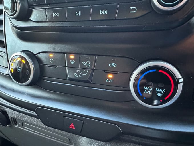 2021 Ford Transit Custom