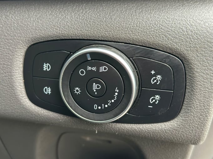 2021 Ford Transit Custom