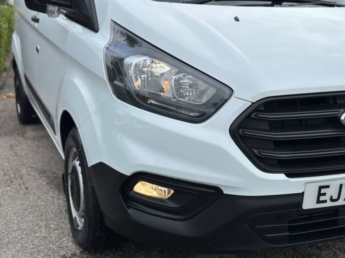 2021 Ford Transit Custom