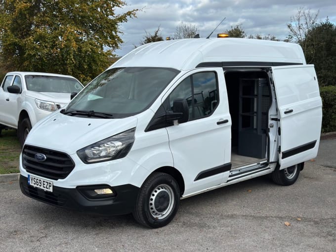2020 Ford Transit Custom