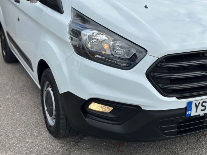 2020 Ford Transit Custom