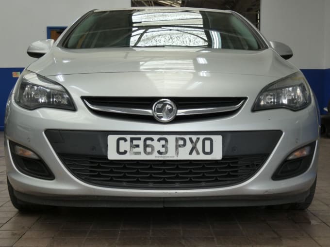 2013 Vauxhall Astra