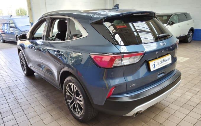 2020 Ford Kuga