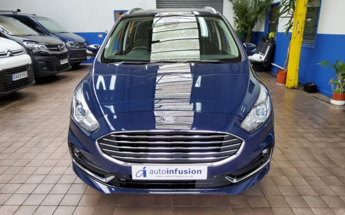 2024 Ford Galaxy