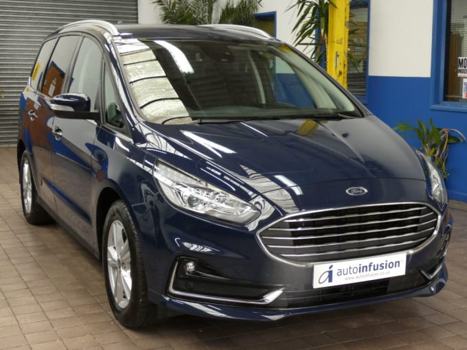 2024 Ford Galaxy