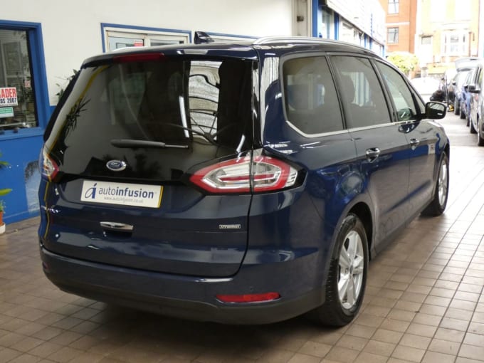 2024 Ford Galaxy