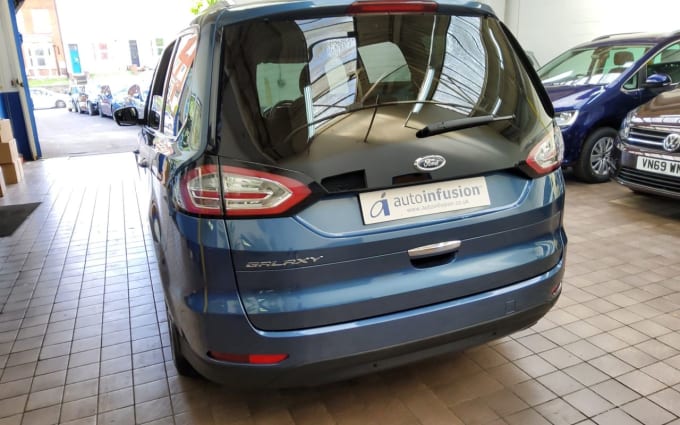 2025 Ford Galaxy