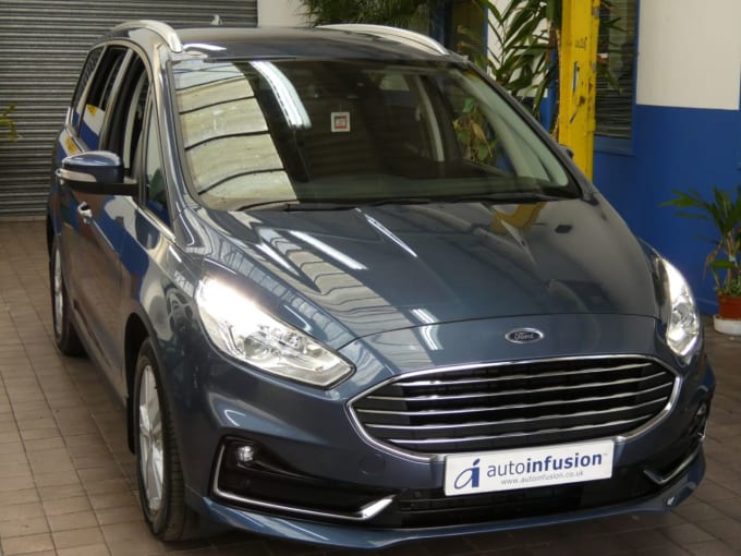 2024 Ford Galaxy