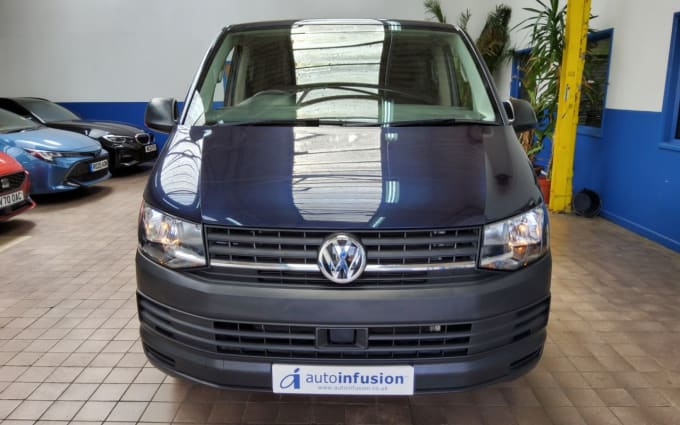 2024 Volkswagen Transporter Shuttle