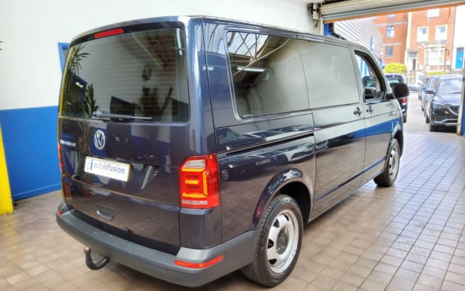 2024 Volkswagen Transporter Shuttle