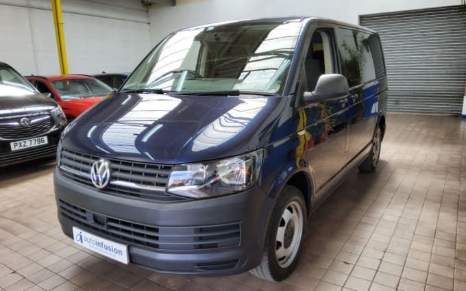 2024 Volkswagen Transporter Shuttle