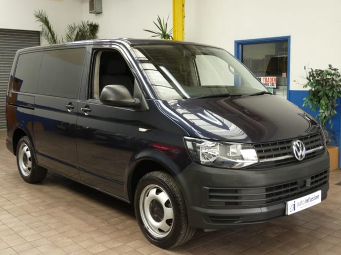 2024 Volkswagen Transporter Shuttle