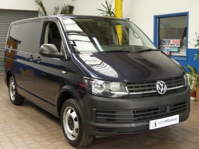 2024 Volkswagen Transporter Shuttle