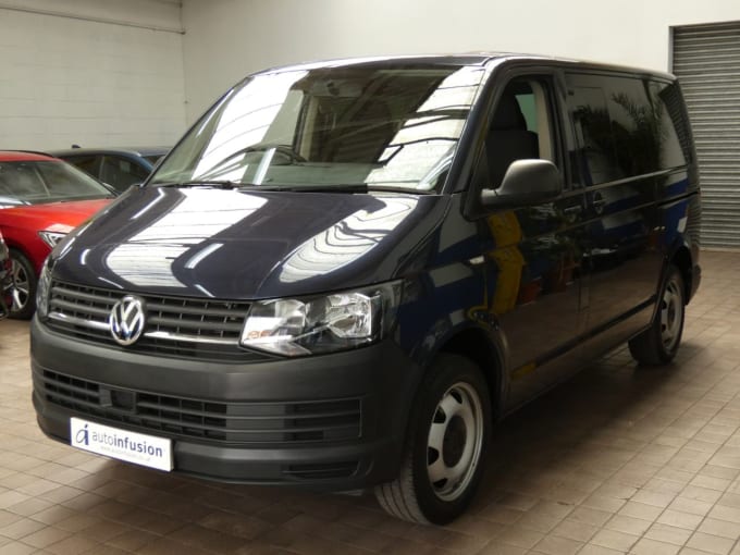 2024 Volkswagen Transporter Shuttle