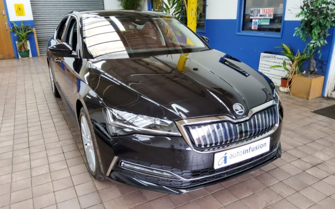 2025 Skoda Superb