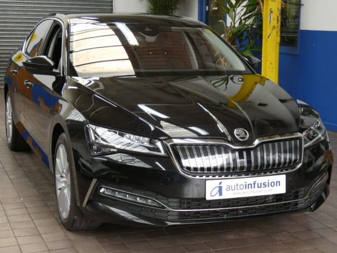 2025 Skoda Superb