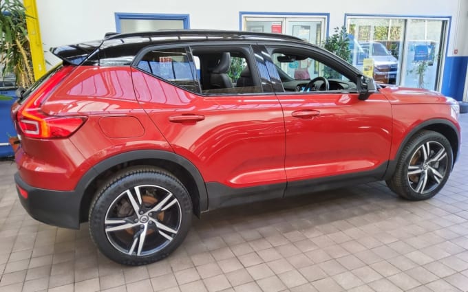 2024 Volvo Xc40