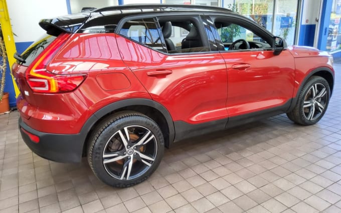 2024 Volvo Xc40