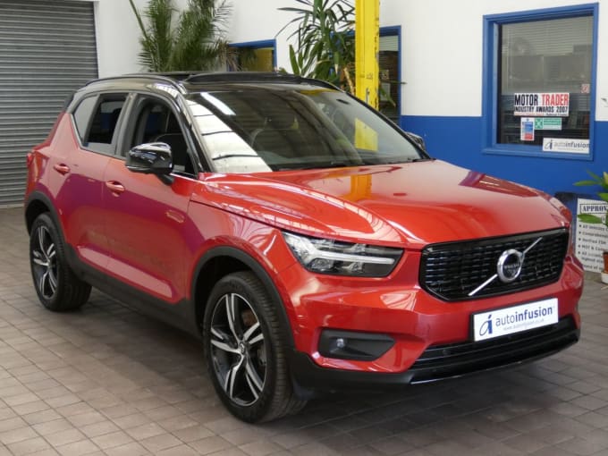 2024 Volvo Xc40